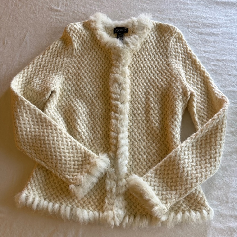 Jones New York Cream Knit Cardigan with White Fur Trim